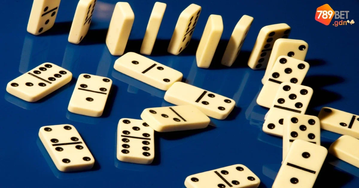 Game Bài Domino: Hướng Dẫn Cách Chơi Và Luật Lệ Cơ Bản 3 Chiến thuật chơi bài Domino để tối đa hóa cơ hội thắng