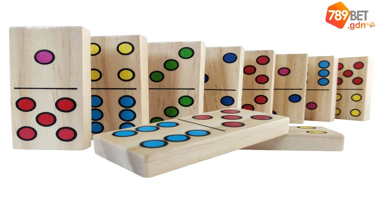 Game Bài Domino: Hướng Dẫn Cách Chơi Và Luật Lệ Cơ Bản 5 Mẹo chơi bài Domino giúp bạn giành chiến thắng lớn